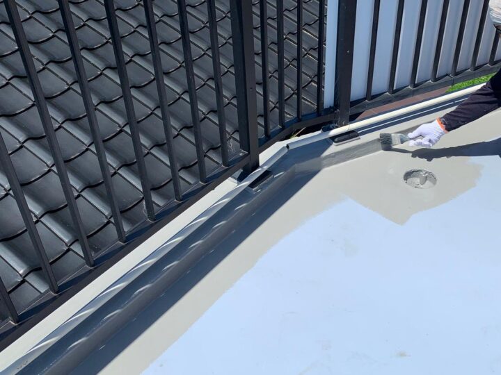 屋上上塗り/サラセーヌ防水材